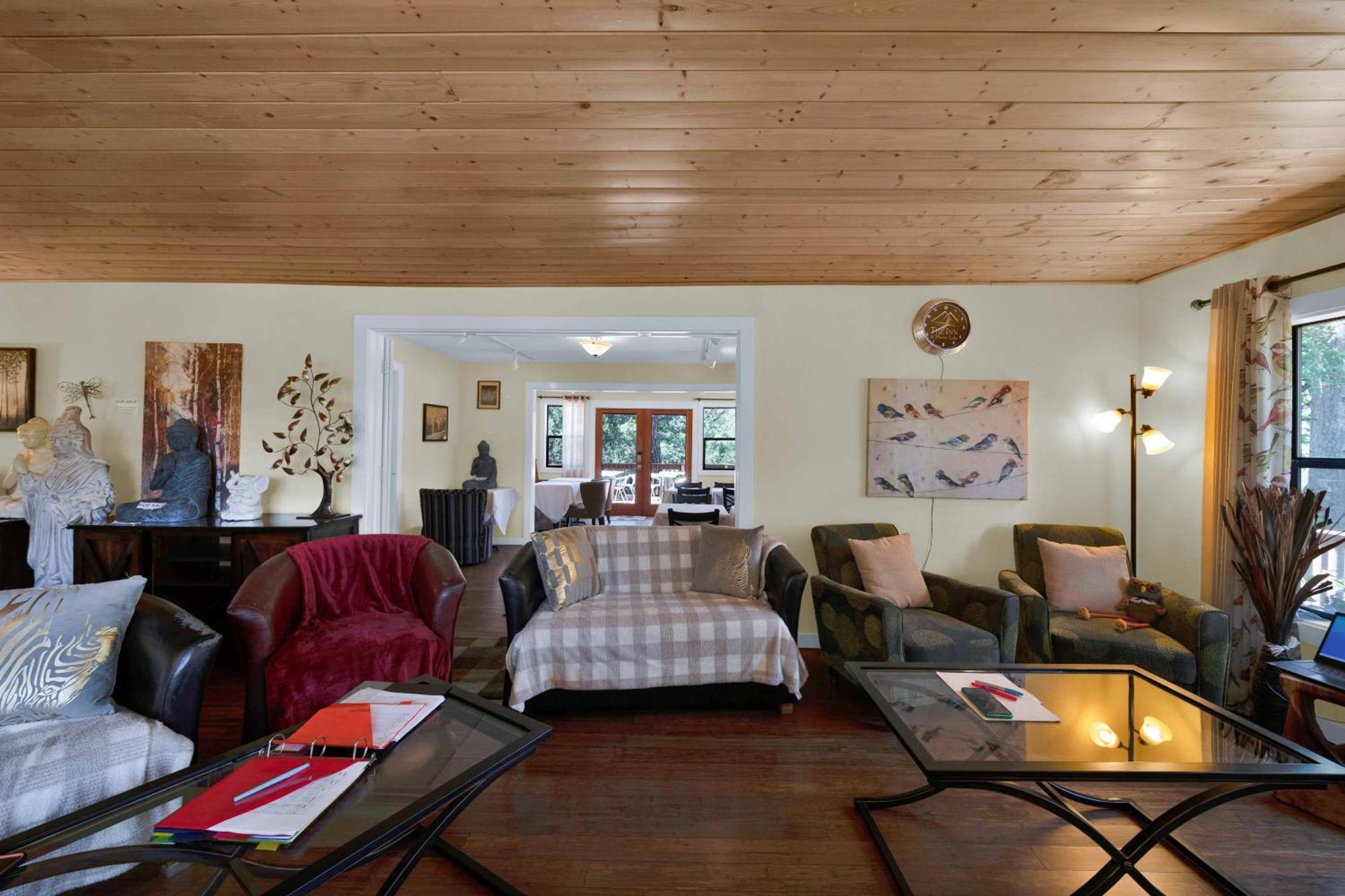 The Inn At Shasta Lake 莱克海德 外观 照片