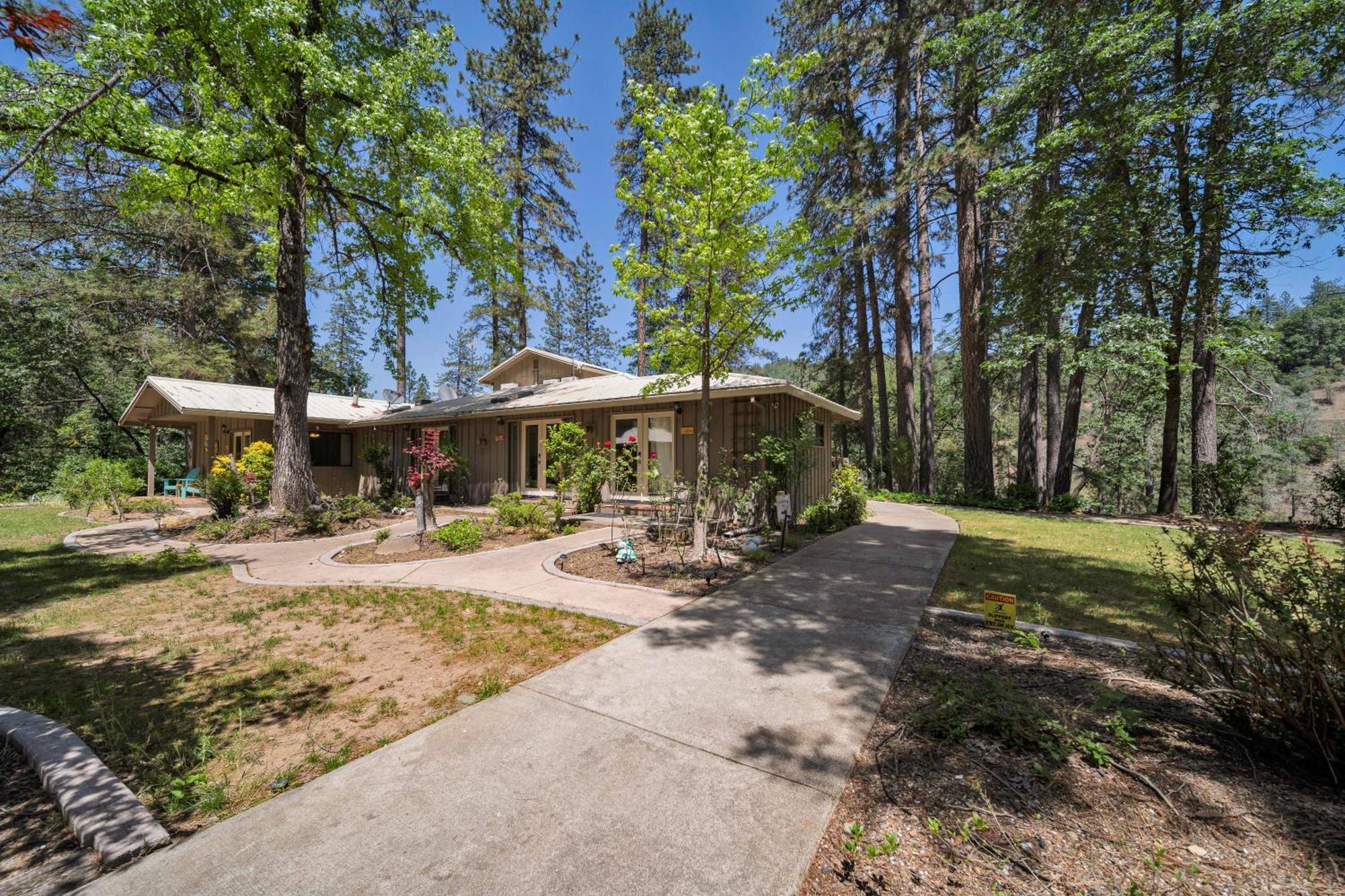 The Inn At Shasta Lake 莱克海德 外观 照片